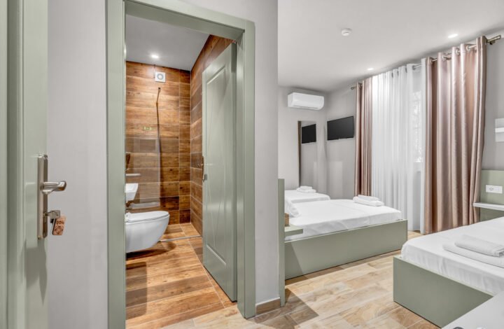 Room 104 Comfort Triple Room